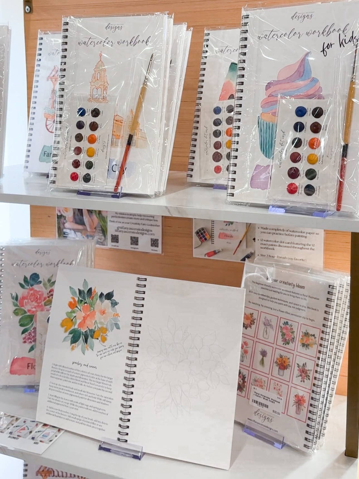 Watercolor Christmas Workbook – Paintable Sketchbook + Paint