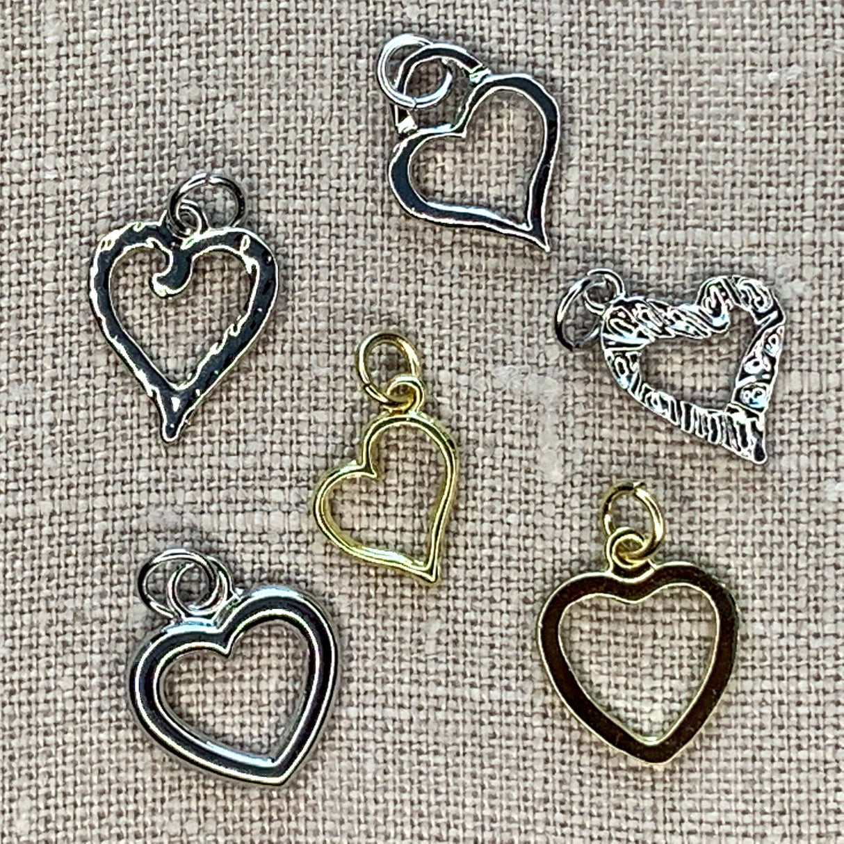 Classic Heart Charms Gold/Silver 6pc