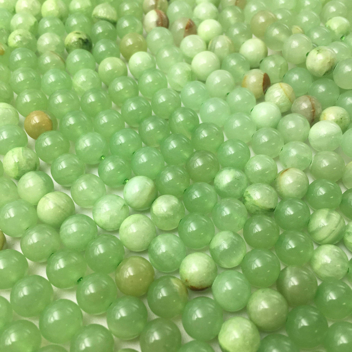 Green Flower Jade Smooth Round Beads 8mm 15.5" Strand