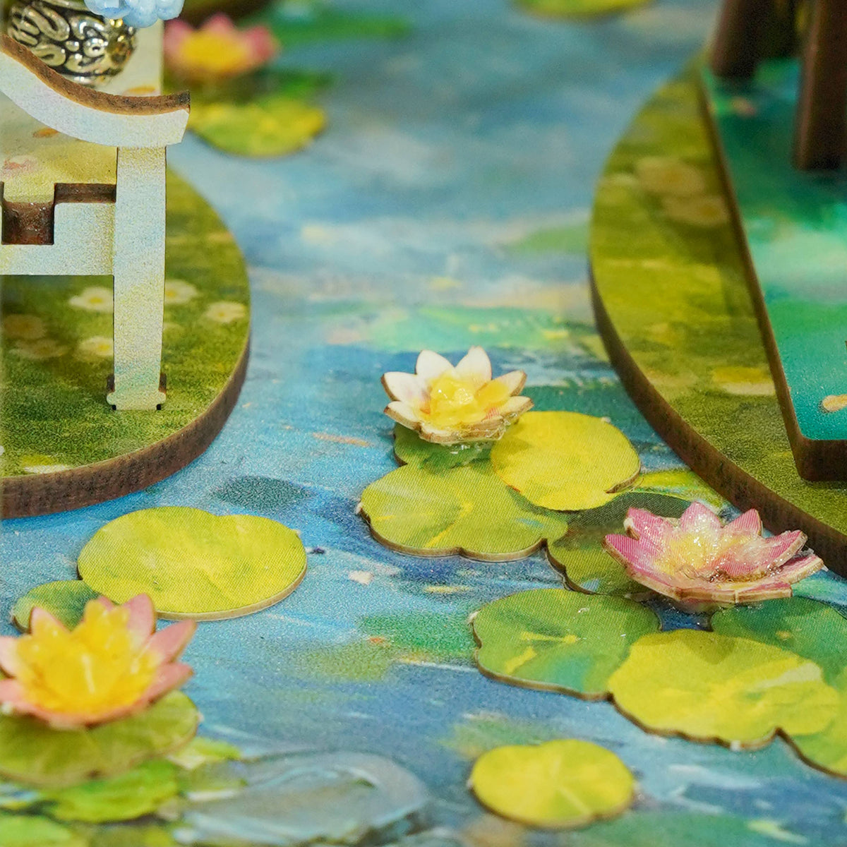 DIY Book Nook Kit: Giverny Garden w/ Dust Cover