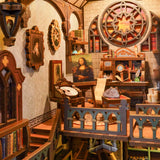 DIY Book Nook Kit: Leonardo da Vinci w/ Dust Cover